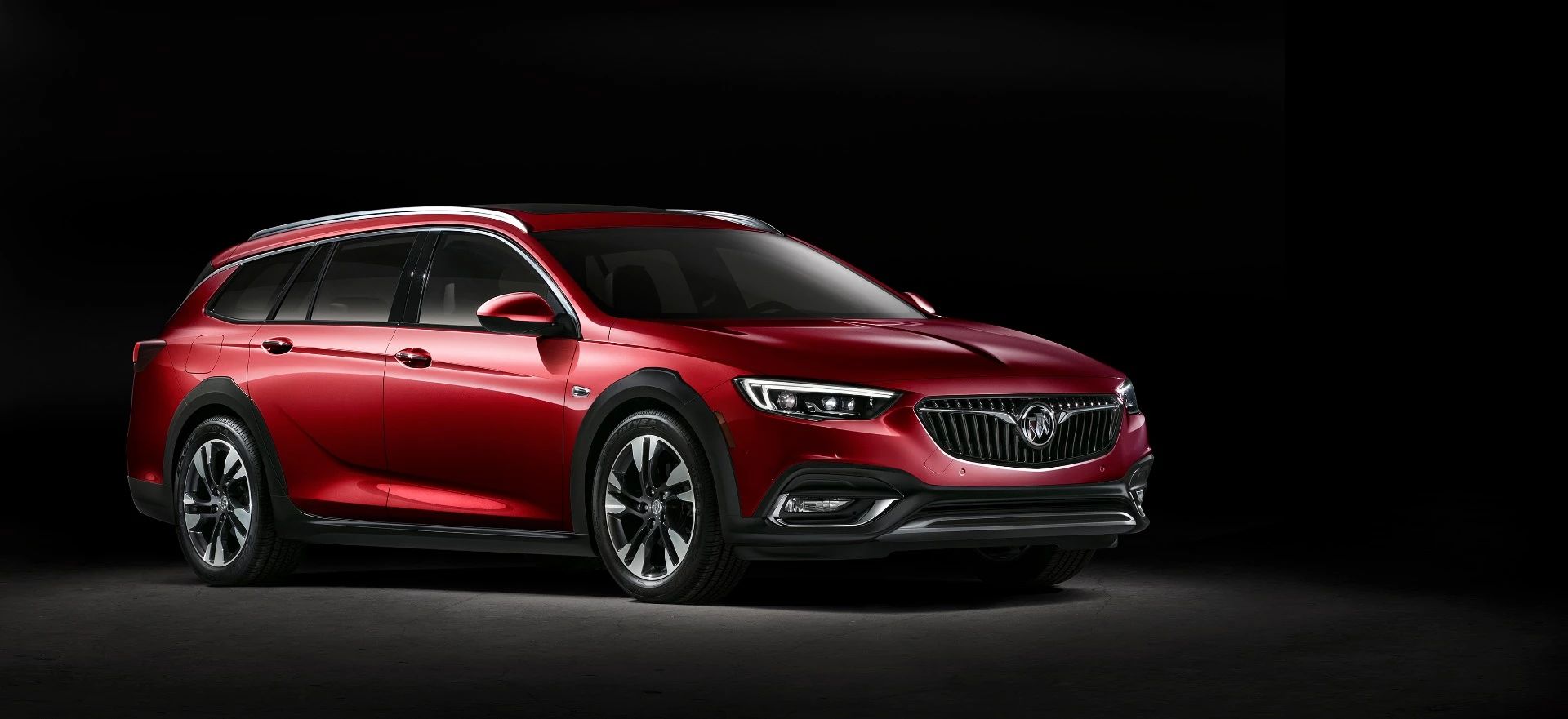 The Subaru Outback is squarely in the sights of Opel