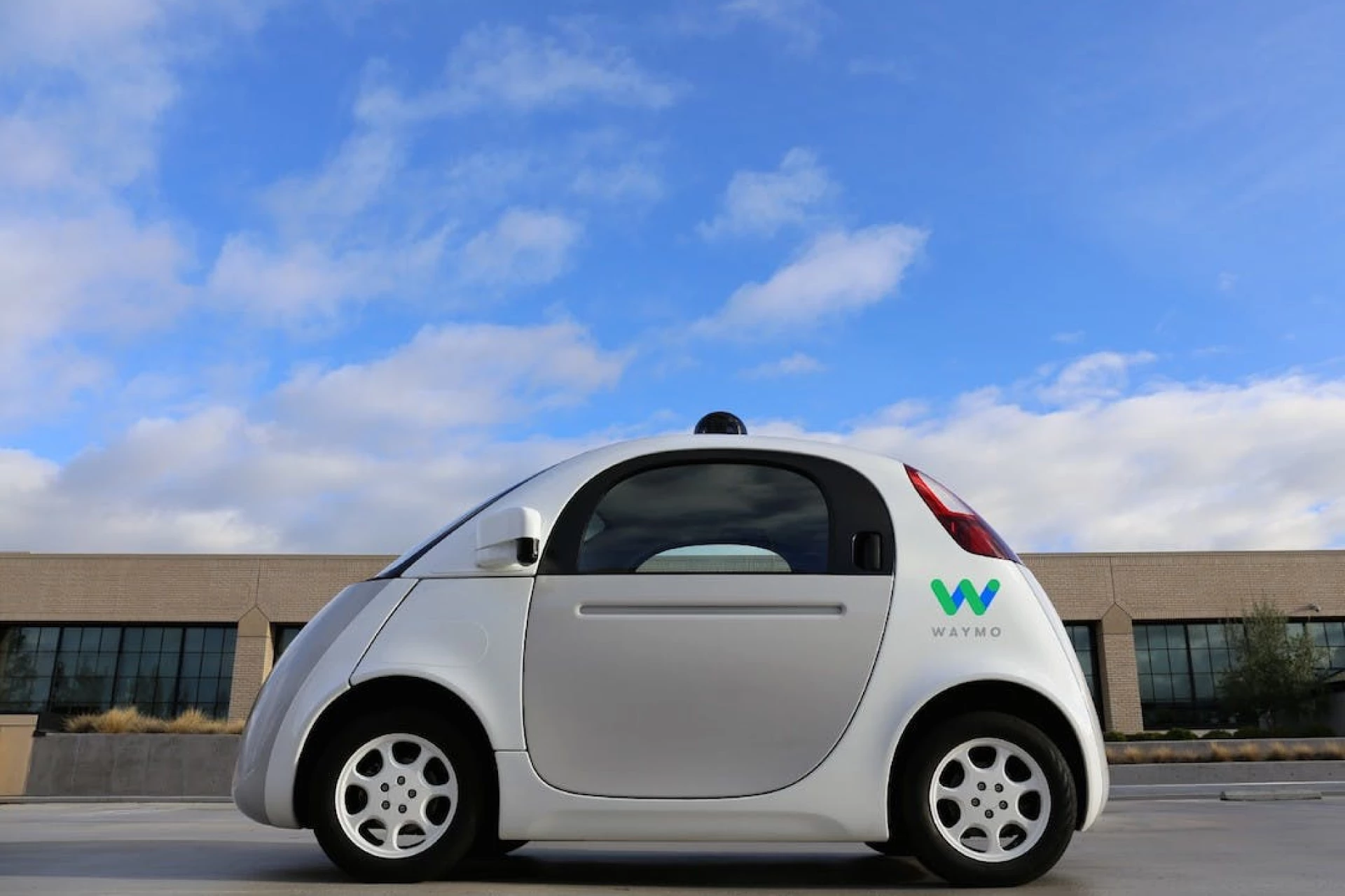 Self-driving vehicles: What are the six levels of autonomy?