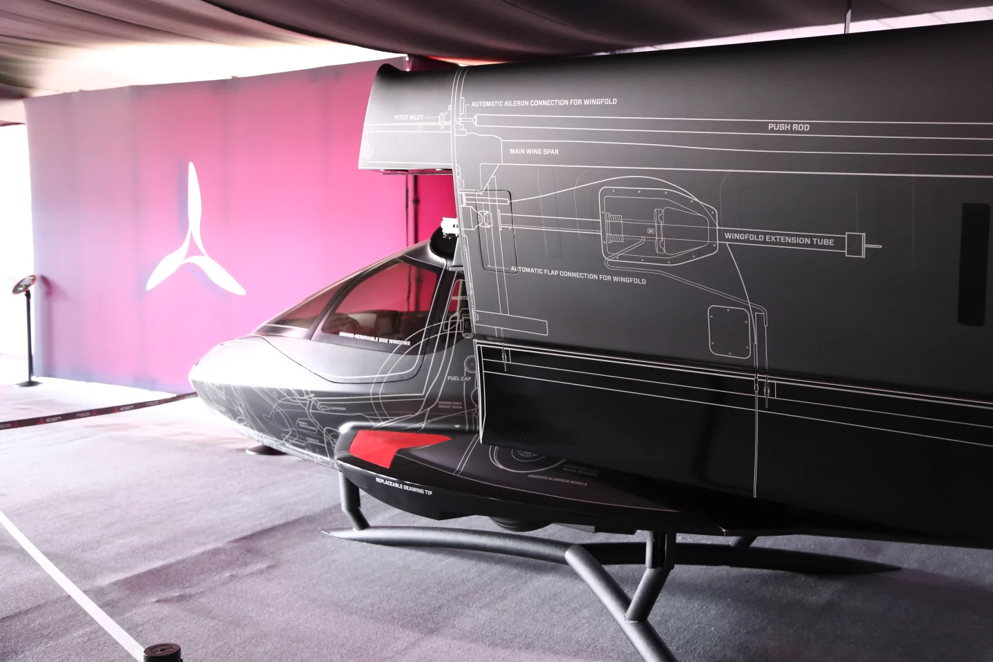 The ICON A5 with wings folded (Photo: Angus MacKenzie/Gizmag.com)