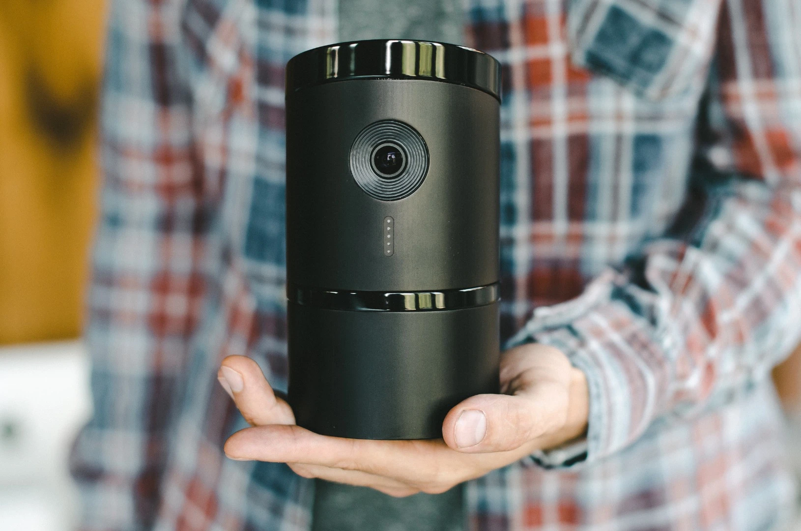 The Angee cam can record and stream images