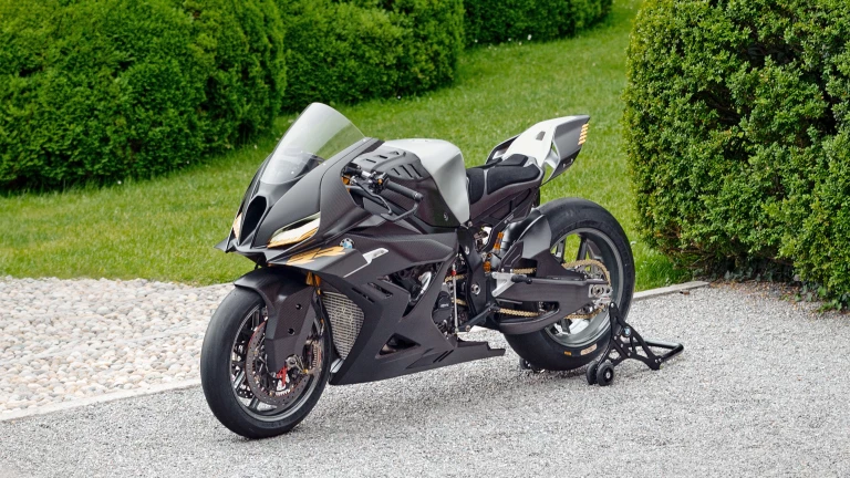 BMW unveils Concept RR, hinting at 6th gen superbike