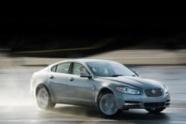 Jaguar's new XF sports salooon