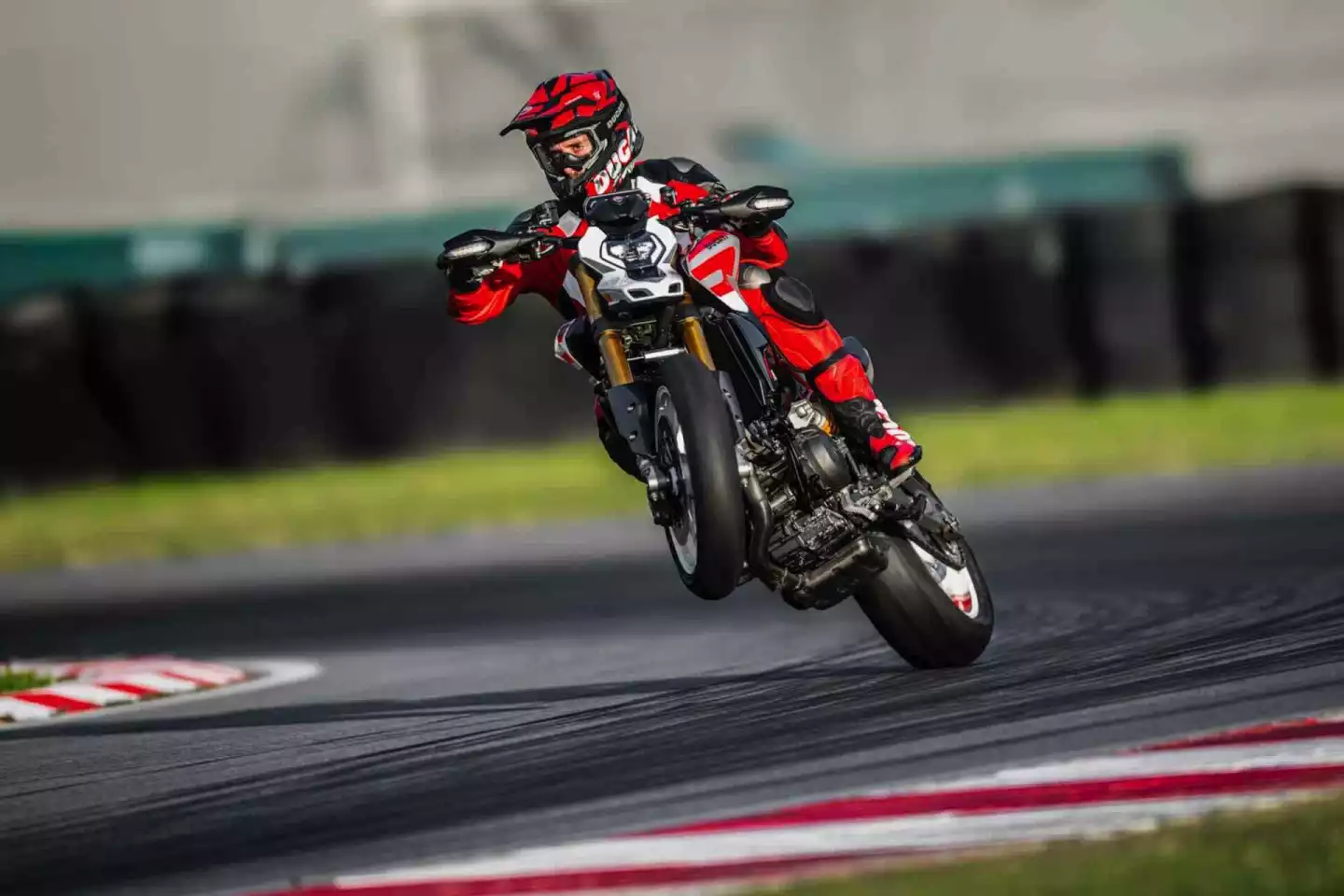 Ducati builds its most extreme motorcycle lighter and more powerful