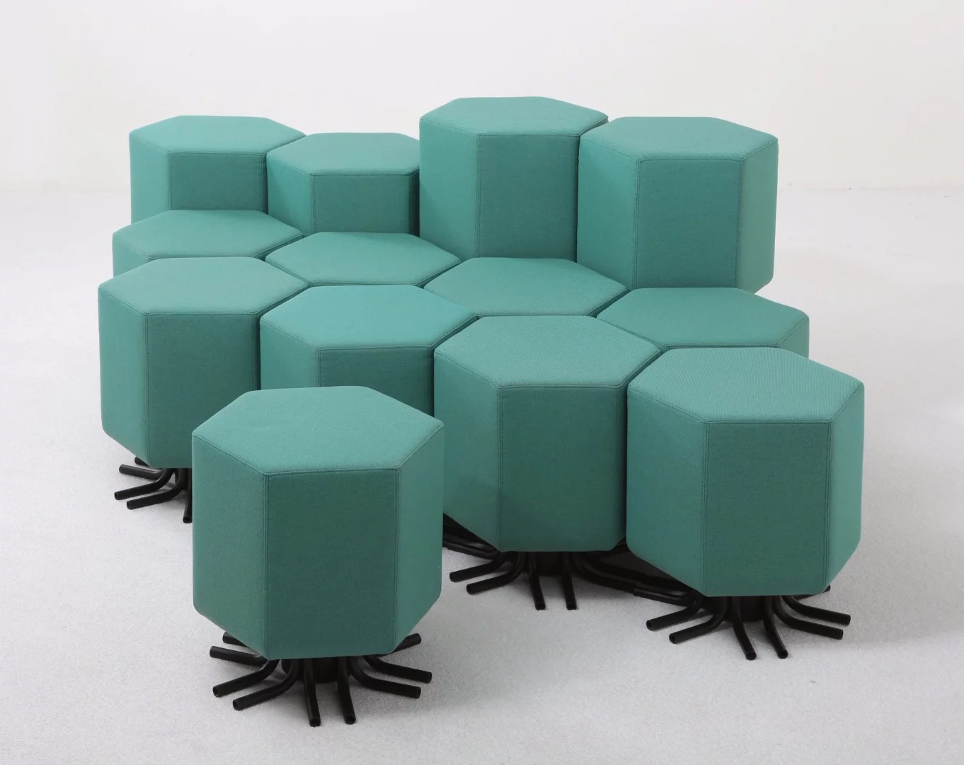 Any number of stools can be combined in a modular manner
