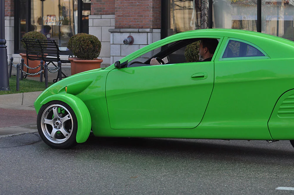 The Elio 3-wheeler