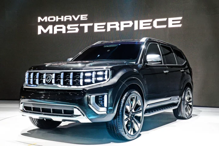 The Mohave Masterpiece is Kia's version of a big, tough but luxurious off-roader