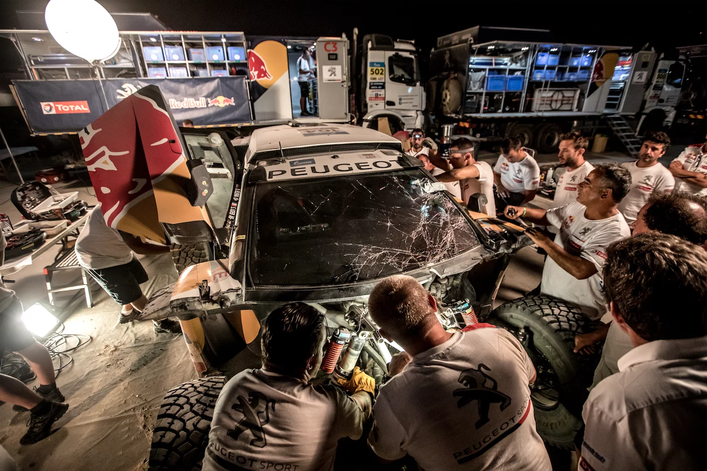 Team Peugeot Sport says it could have repaired the 3008DKR Maxi