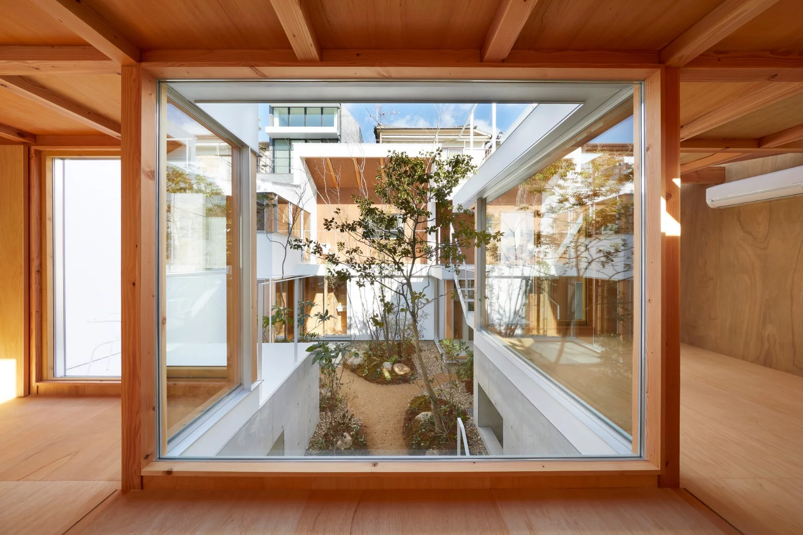The privately-owned Loop House is inspired by the Katsura Imperial Villa, a famed 17th century home and garden in Kyoto’s west