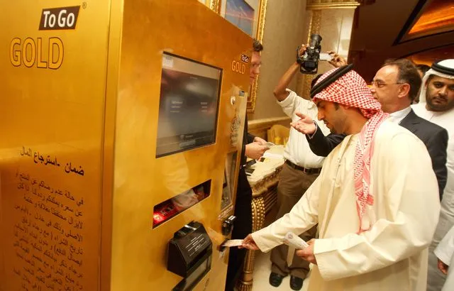 TG Gold-Super-Markt's GOLD To Go vending machine, at its Abu Dhabi unveiling