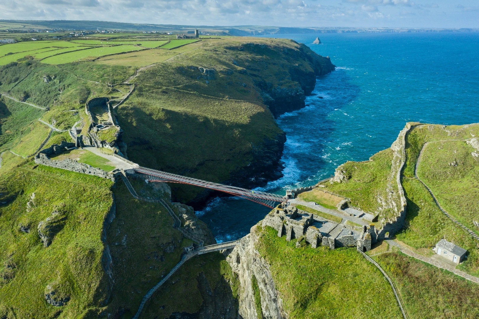 The bridge had a £5 million (US$6 million) budget