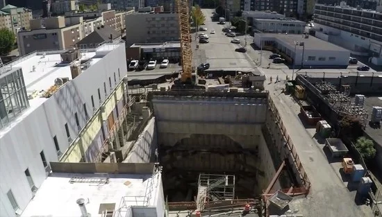 The receiving pit at the end of the tunnel