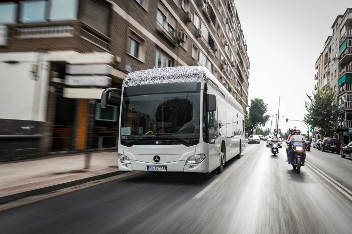 The EvoBus Citaro E-CELL city bus can be customized with modular battery packs to satisfy differing range requirements