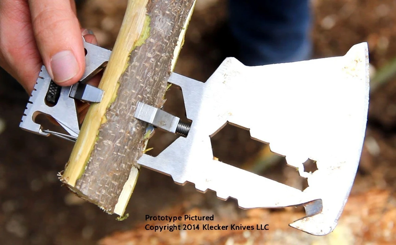 Measuring 6.25 x 3.75 0.3 in (15.8 x 9.5 x 0.76 cm) KLAX is fixed to the handle via a custom-made clamping mechanism and can be quickly detached for easier transport