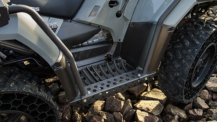 The footrests of the WV80 HO are extra wide