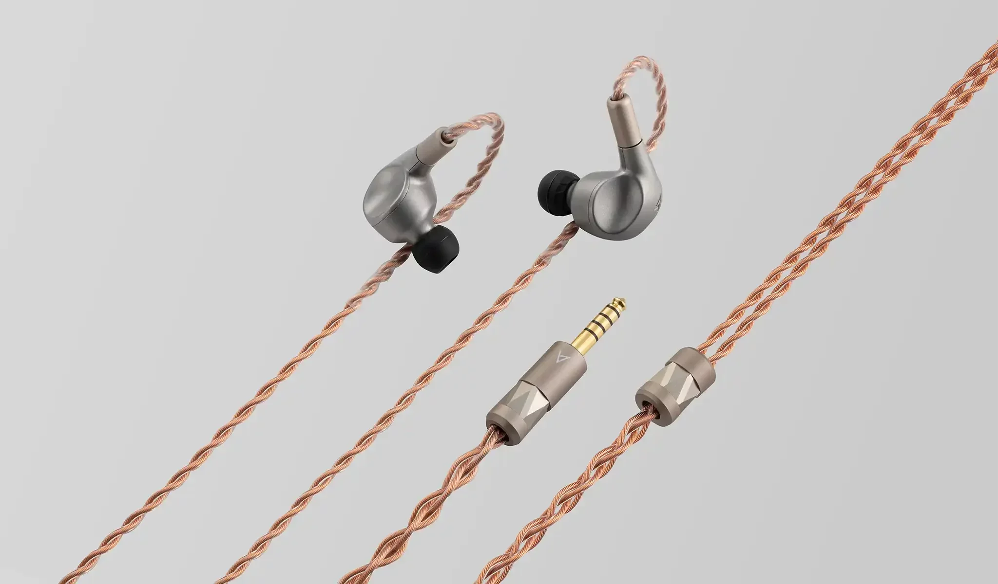 The AK Luna IEMs come with Hi-Fi-grade twisted silver/copper cords from Eletech Cables