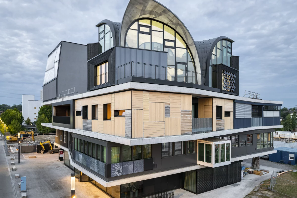 The HiLo unit has been installed on top of the existing NEST research building in Dubendorf, Switzerland