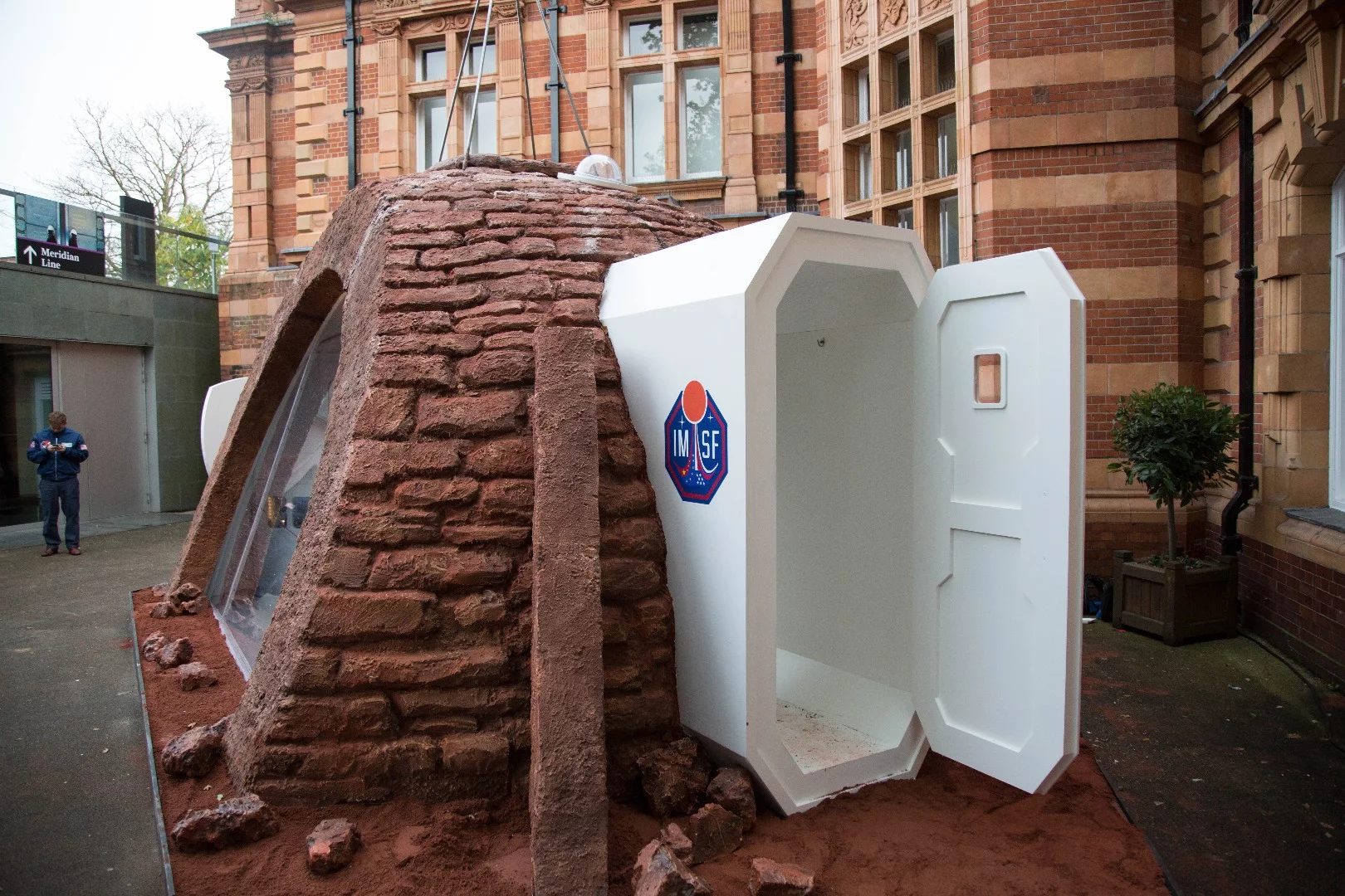 The Mars show home was designed by National Geographic in conjunction with Stephen Petranek and Royal Greenwich Observatory astronomers