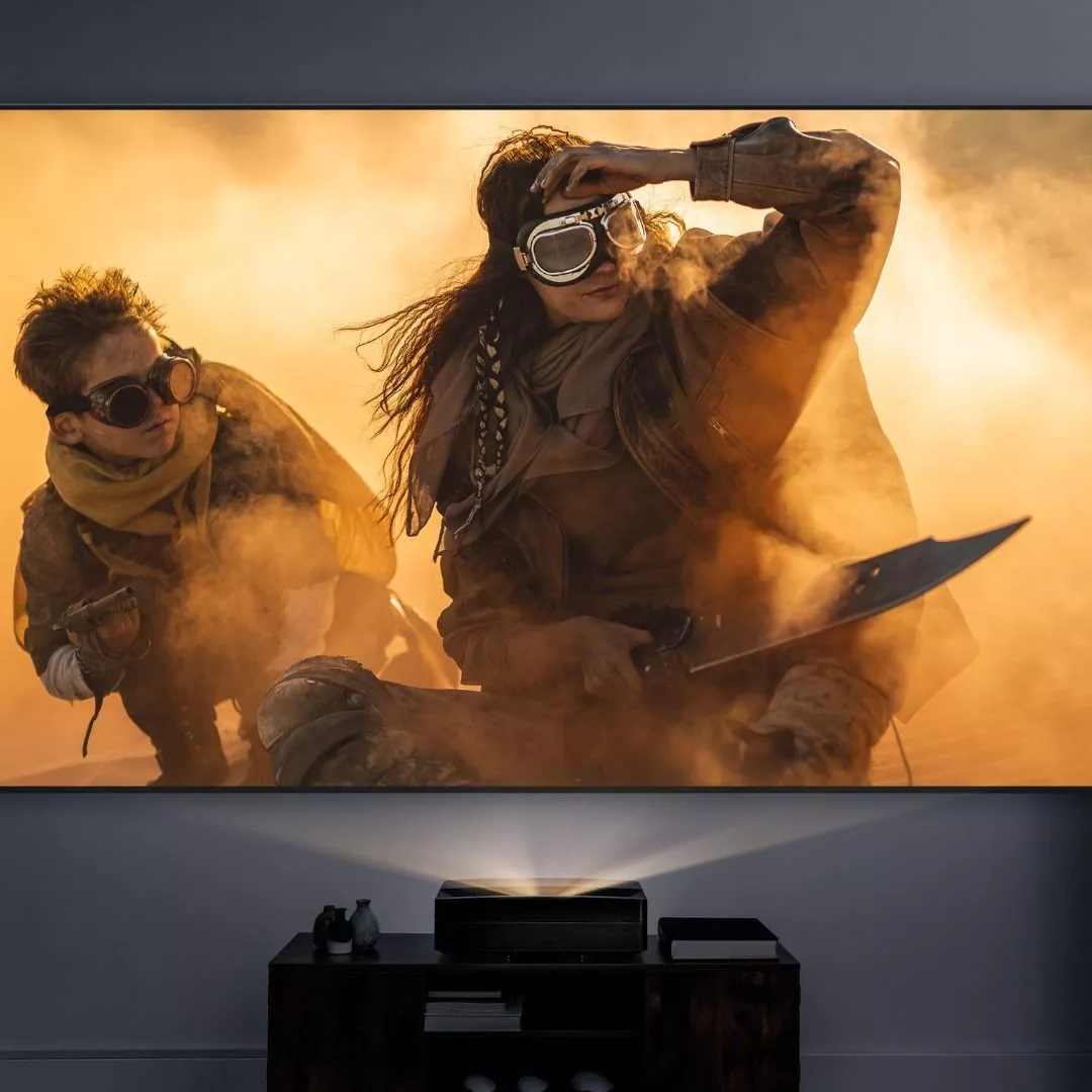 The Screeneo U5 boasts a throw ratio of 0.21:1, allowing it to project a 150-diagonal-inch 4K UHD image from 16.5 inches away from the wall or screen