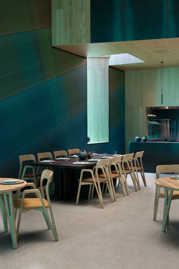 Under measures 600 sq m (6,458 sq ft)