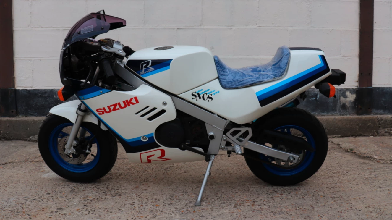 This 1986 Suzuki GSXR50 sold for $11,000 as Lot T137 at Mecum Auctions' Las Vegas sale on Friday, 28 January 2022