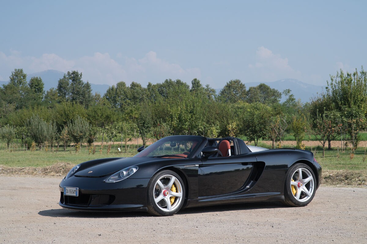 This 2005 Porsche Carrera GT sold for €761,600 ( $807,753) at the RM-Sotheby's Duemila Route auction in Milan on 25-27 November, 2016