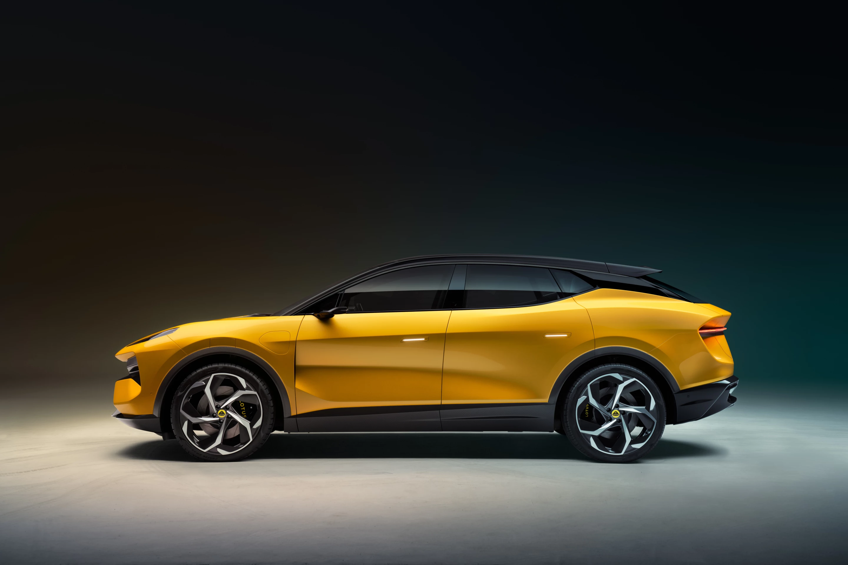 Lotus shortens up the overhangs and stands the Eletre on a 118.9-in (302-cm) wheelbase