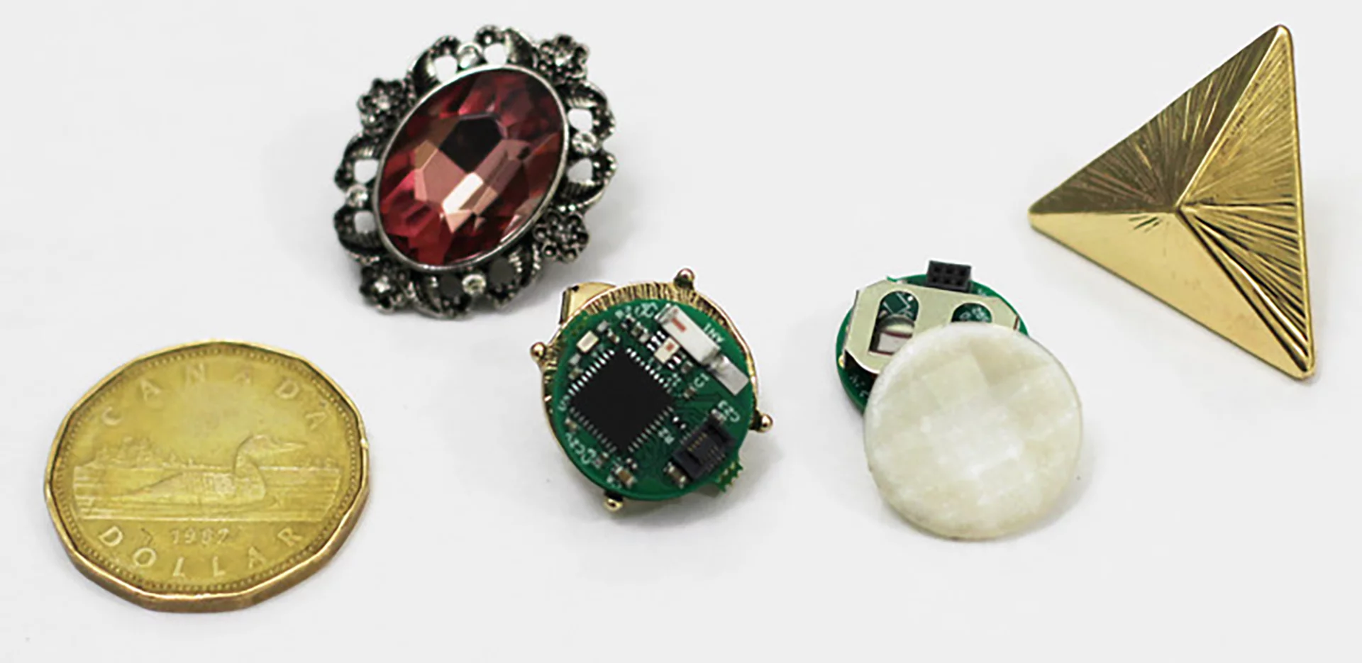 The earring will ship with a standard white design, but will also be available as a DIY kit, allowing users to create their own unique jewelery wearable