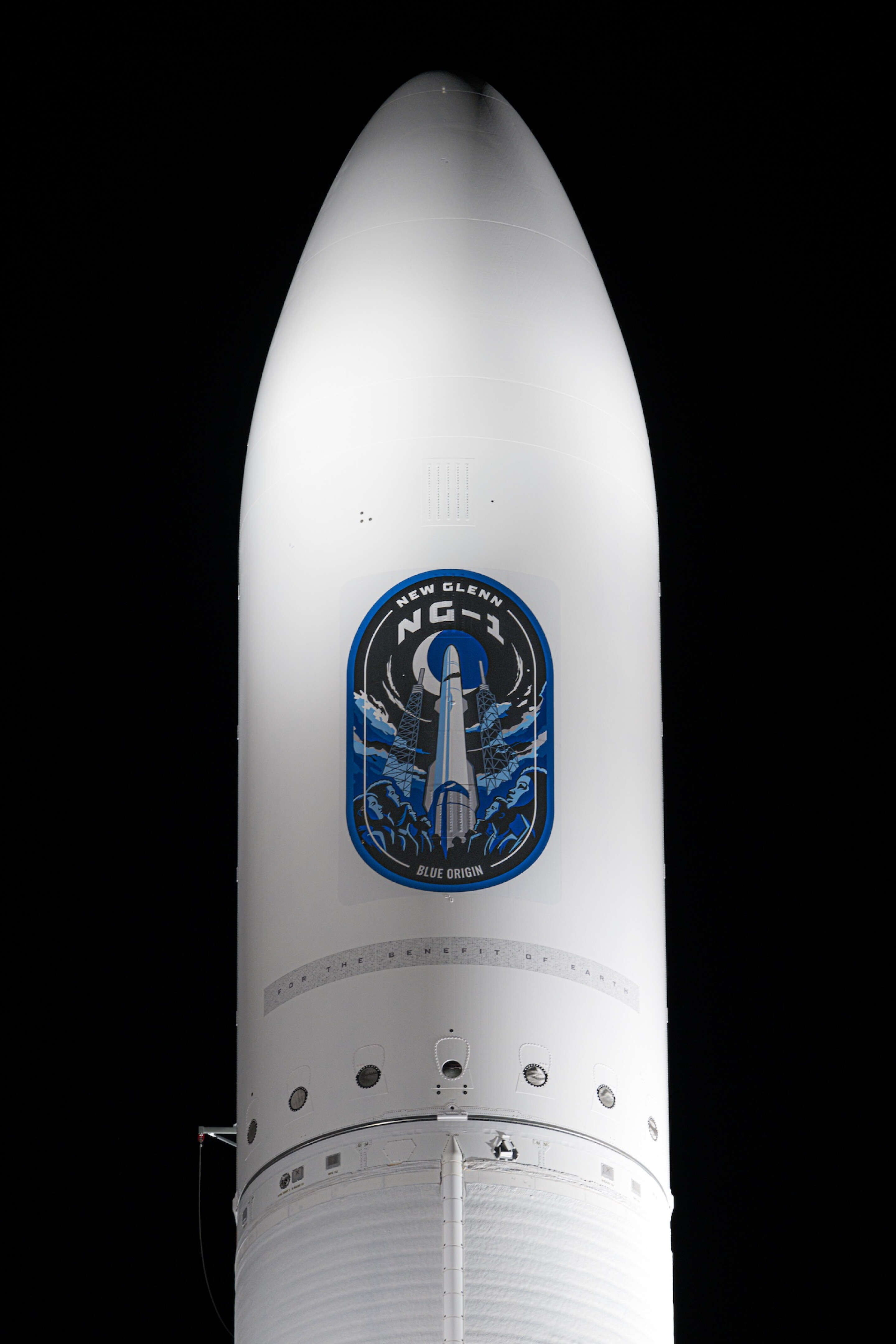 Rocket Faining Video: New Glenn rocket blasts into orbit