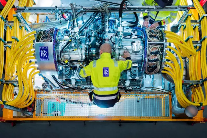 Rolls-Royce's new generator is about the size of a beer keg