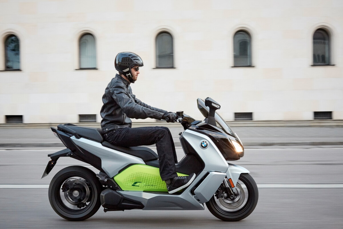 Bmw I3 Batteries Give C Evolution E Scooters A Handy Boost