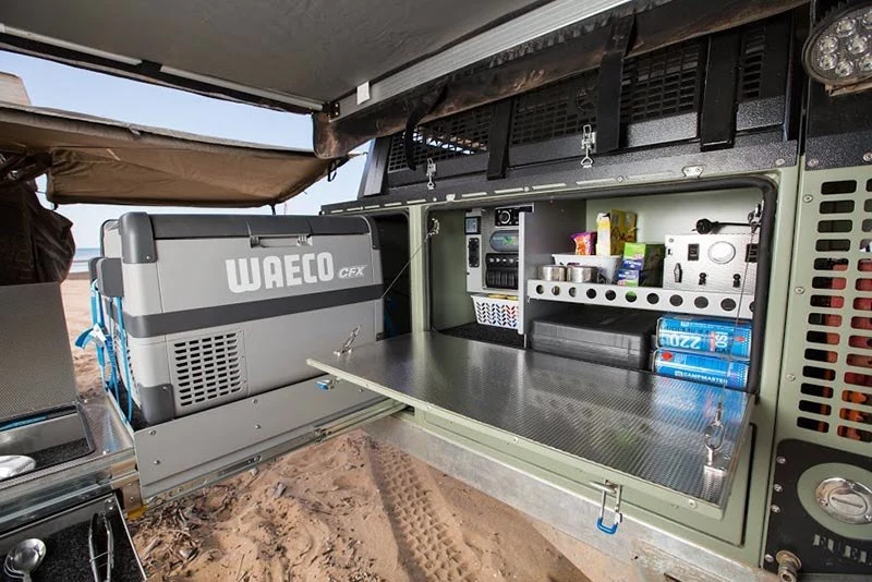 The TH610 includes a side galley