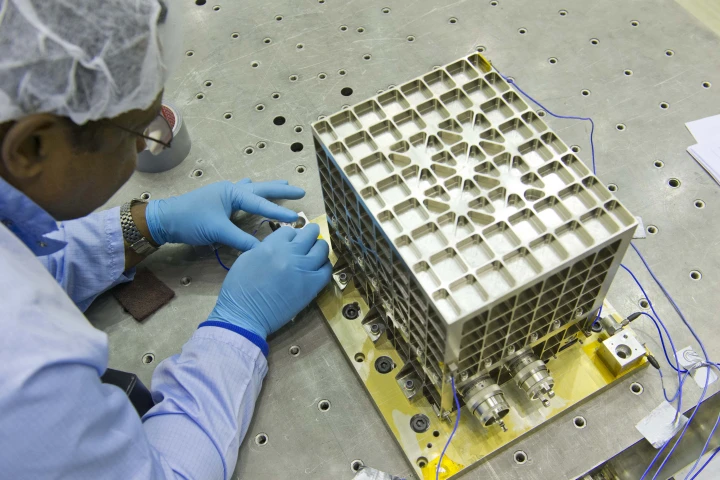 ESA’s ‘Soret Coefficient in Crude Oil’ experiment will test diffusion effects in high-pressure crude oil (Photo: ESA/Anneke Le Floc'h)
