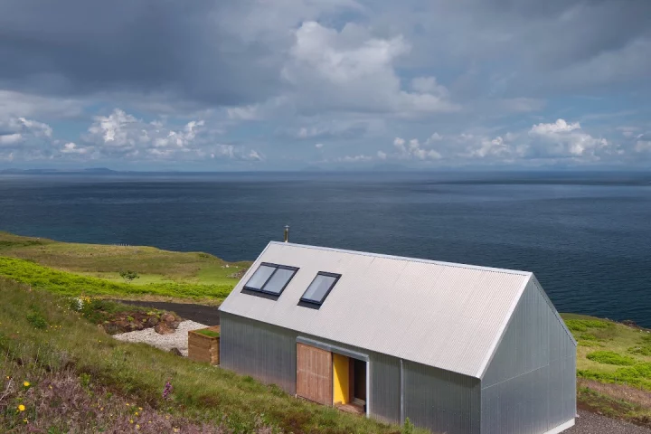 Tinhouse measures 70 sq m (753 sq ft)