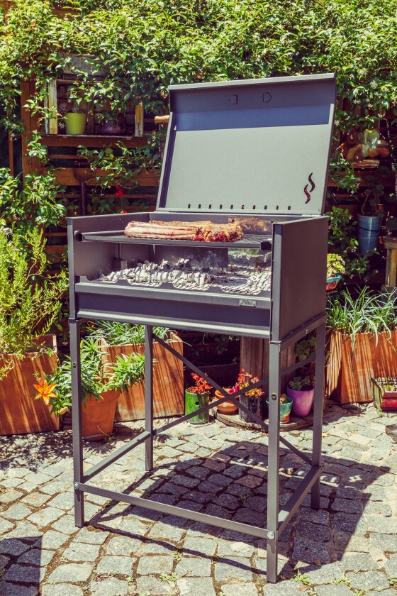 Ñuke's grills are inspired by the barbecuing methods of the guachos (or horsemen) that inhabit the pampas (or prairies) of Argentina