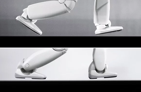 ASIMO's leg movement at its top running speed of 9 km/h (top) and at 6 km/h (bottom)