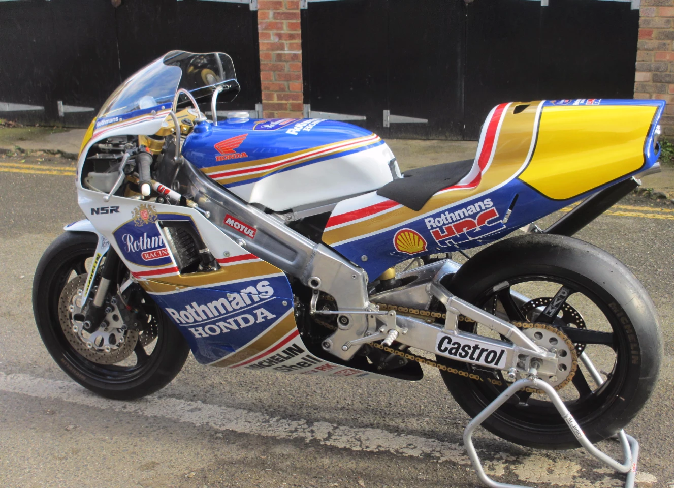 1990 Honda RS500 Grand Prix Racer, Price: £32,200 ($42,780) Auction Description
