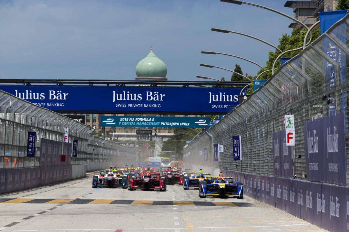Roborace will form part of the support package for the Formula E Championship