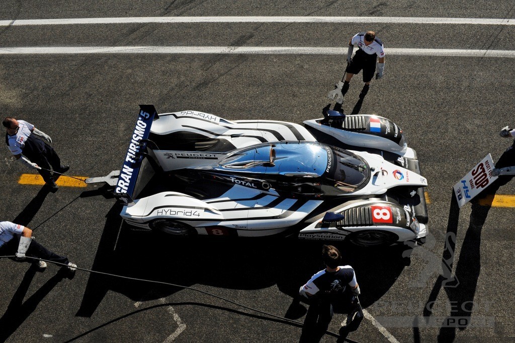 Peugeot's 908 HYbrid 4 during testing at Estoril in Spain last week.