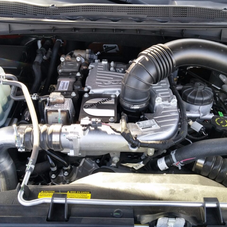 A new design from Cummins, the engine in the Nissan Titan XD is a 5.0-liter V8 turbodiesel that produces 310 horsepower (231 kW) and a phenomenal 555 pound-feet (752 Nm) of torque