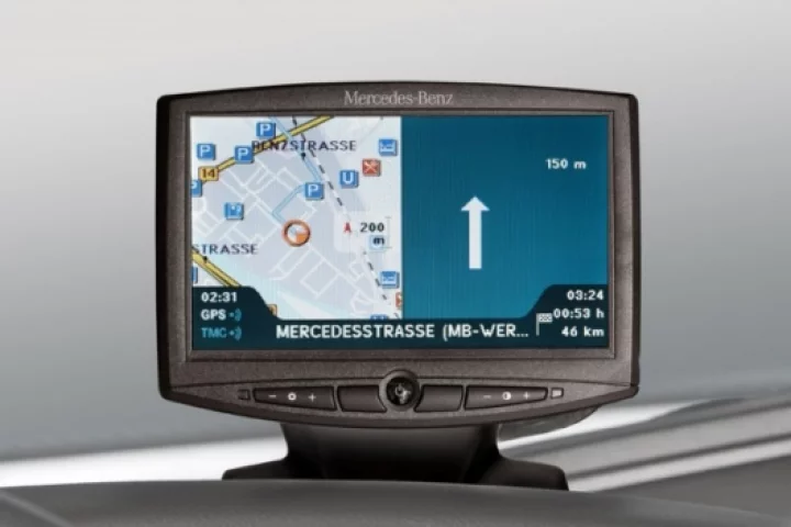 Mercedes Benz truck navigation system