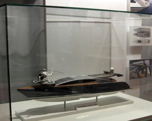 Headland's retractable helipads for yachts