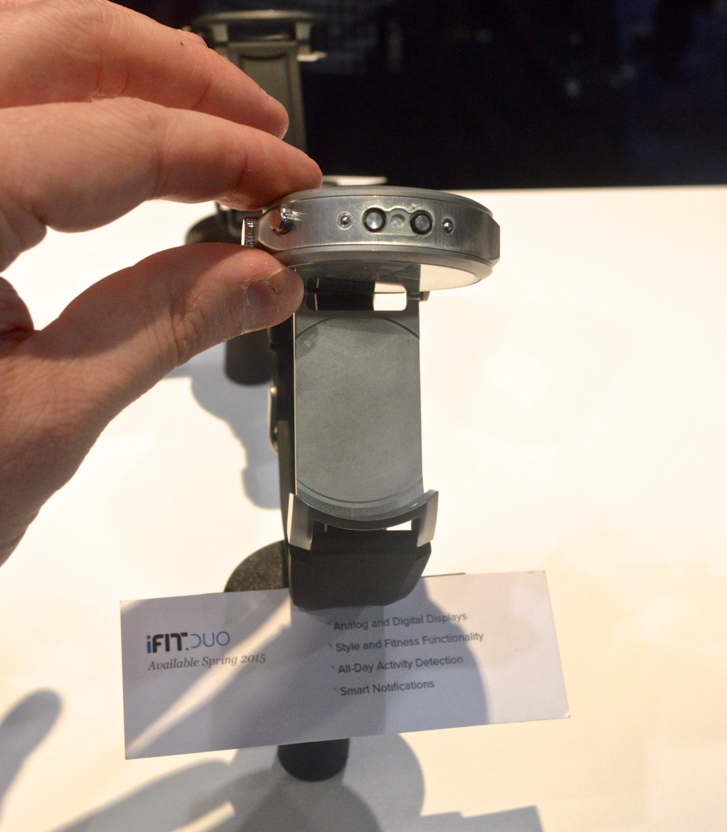 The Duo rotates from analog to digital in just seconds (Photo: C.C. Weiss/Gizmag)