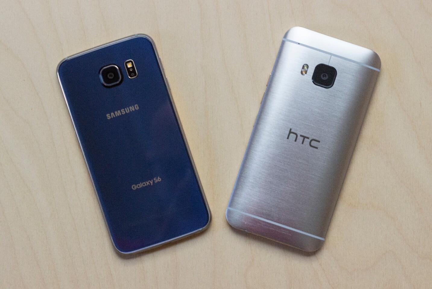 Samsung Galaxy S6 (left) with HTC One M9