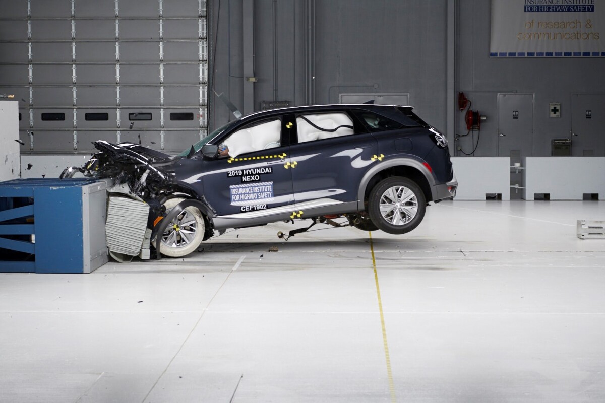 The Hyunai Nexo Fuel Cell SUV received the IIHS's highest rating of Top Safety Pick+