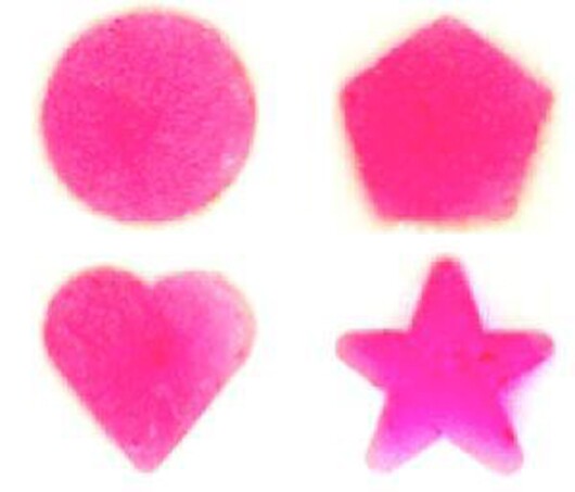 The biocompatible sponge-like cryogel can be pushed through a syringe and return to its original shape (Photo: Sidi Bencherif)