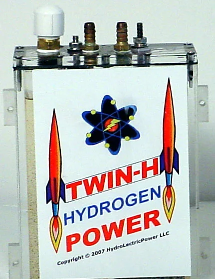 The book-sized device that extracts hydrogen and oxygen from distilled water