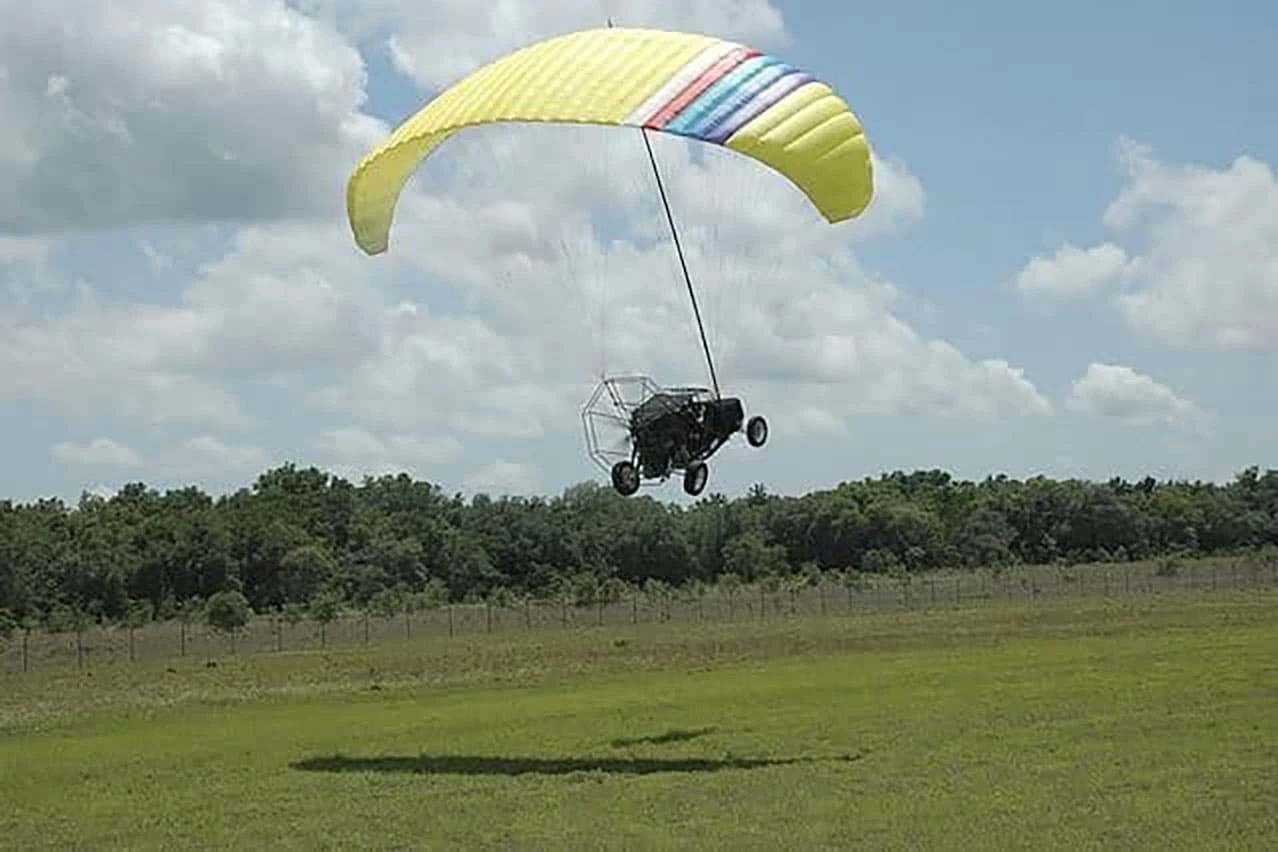 The Maverick: a simple, practical flying car design