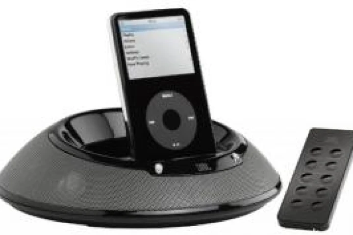 JBL's On Stage 3 iPod docking station - now fully portable and compatible with your iPhone.