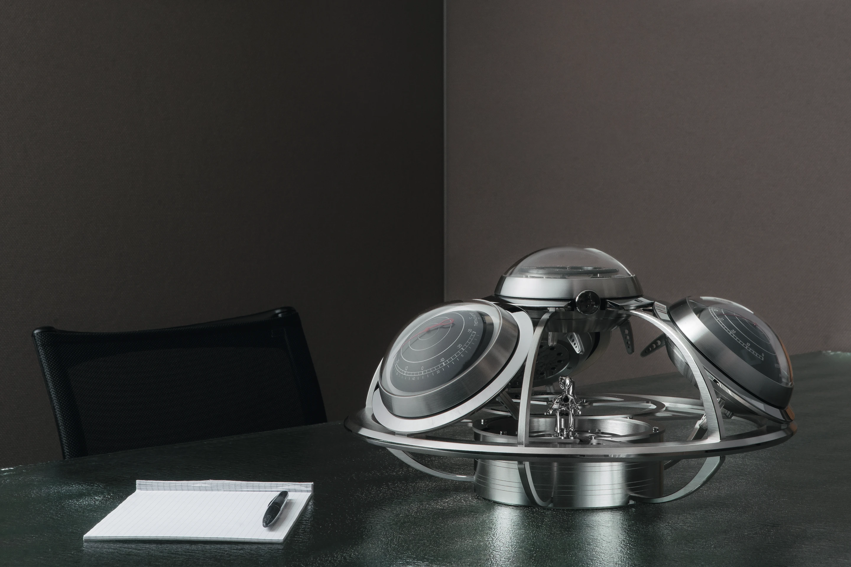 Before digital technology saturated modern life like milk in a bowl of corn flakes, weather stations were a common sight on desks in homes and offices