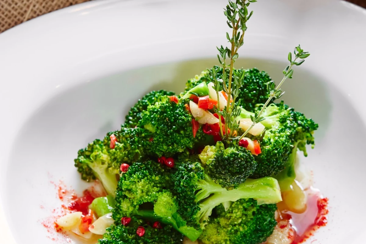 It might not be your favorite thing on the dinner plate, but broccoli's disease-fighting powers just got even stronger